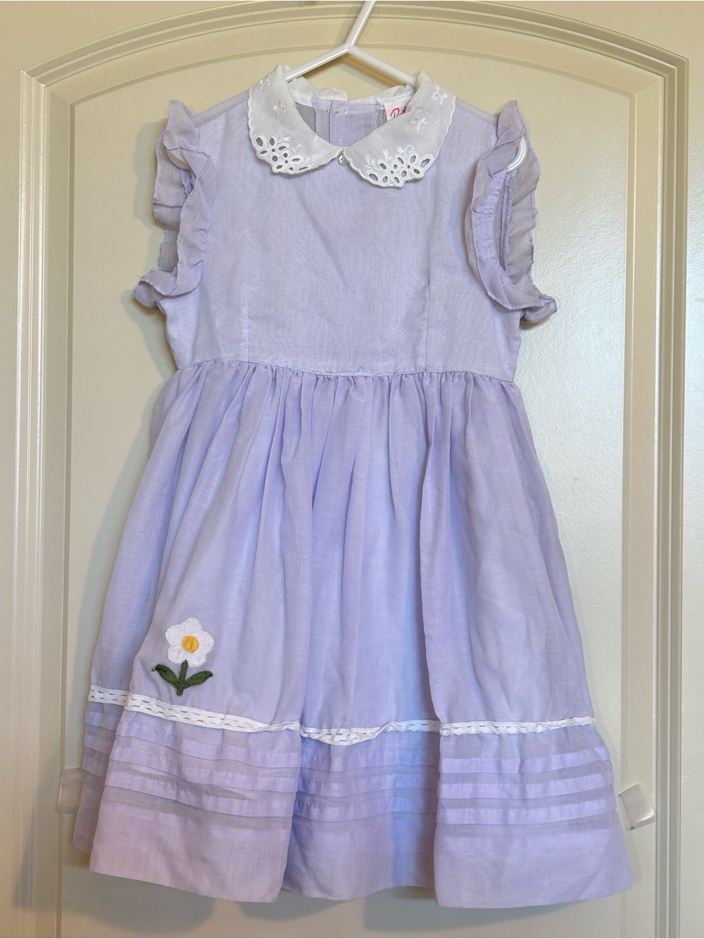 6X Ruth Originals Lilac Floral Appliqué Dress
